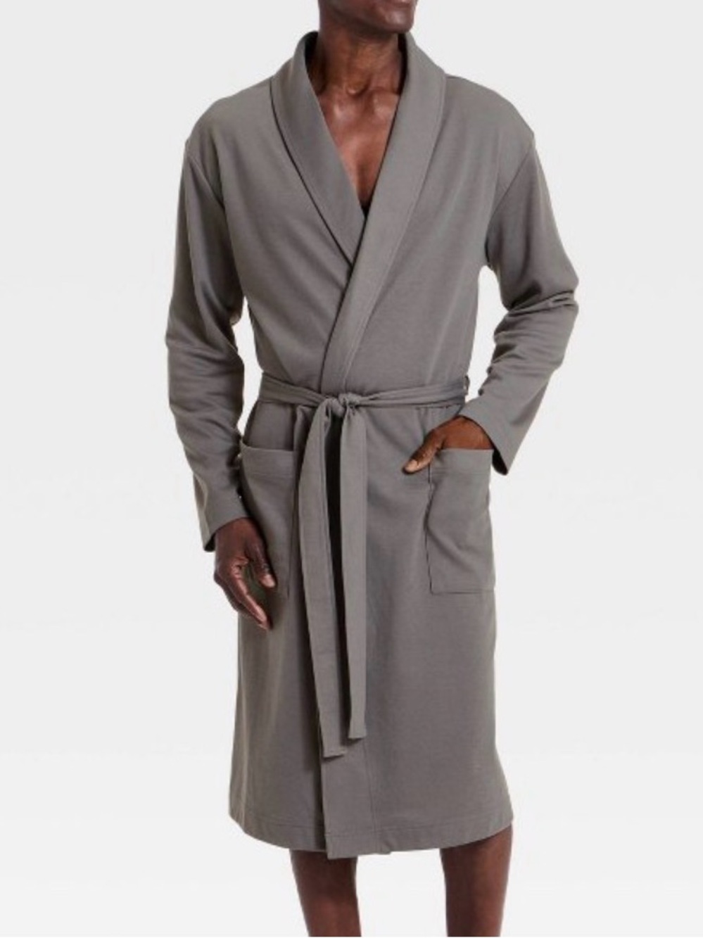 Men's Lightweight Robe - Goodfellow & Co
Gray
Small/Medium
New with Tag